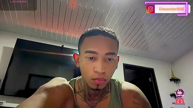 sexy blacks  online show from 8, 6, 2026
