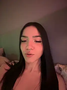 ShannonShanny online show from 4, 11, 2025