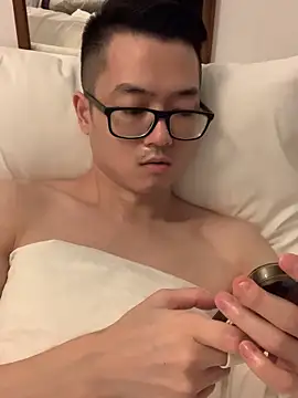 wangjian2324 online show from 23, 11, 2025