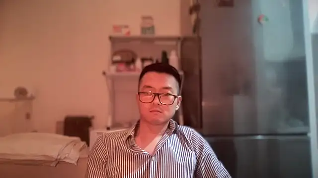 Snapshot of wangjian2324 chatting on 16, 2, 2025 wangjian2324 online show from 16, 2, 2025