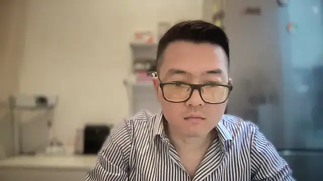 Snapshot of wangjian2324 chatting on 1, 3, 2025 wangjian2324 online show from 1, 3, 2025