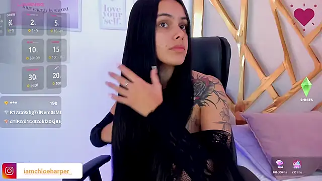 ChloeHarper  online show from 6, 11, 2025