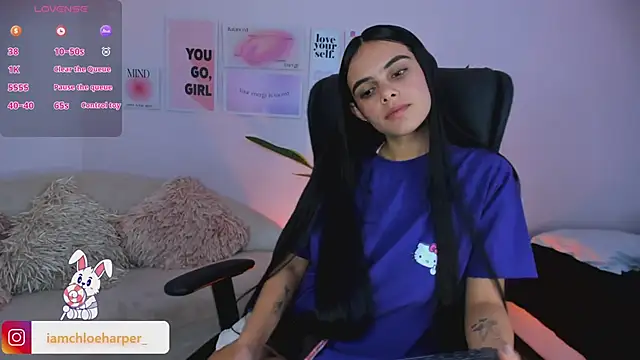 ChloeHarper  online show from 29, 1, 2025
