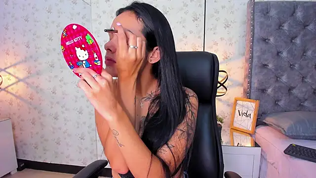 ChloeHarper  online show from 1, 11, 2025