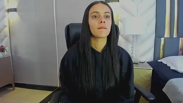 ChloeHarper  online show from 20, 3, 2026