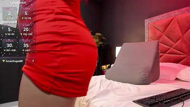 mia milff online show from 26, 2, 2025