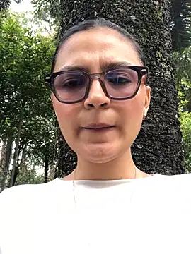 Snapshot of Gia_Mazzon chatting on 4, 5, 2026 Gia Mazzon online show from 4, 5, 2026