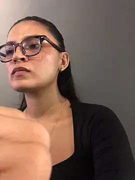 Snapshot of Gia_Mazzon chatting on 3, 6, 2026 Gia Mazzon online show from 3, 6, 2026