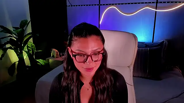 Gia Mazzon online show from 13, 2, 2026