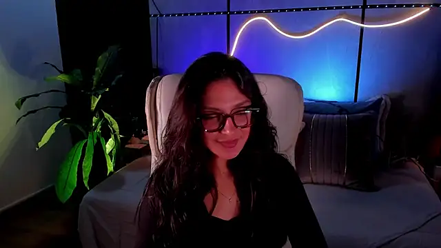 Gia Mazzon online show from 14, 2, 2026