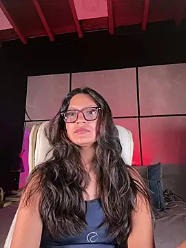 Gia Mazzon online show from 4, 3, 2026