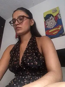 Snapshot of Gia_Mazzon chatting on 30, 4, 2026 Gia Mazzon online show from 30, 4, 2026