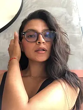 Snapshot of Gia_Mazzon chatting on 1, 6, 2026 Gia Mazzon online show from 1, 6, 2026