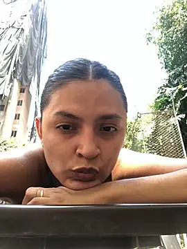 Gia Mazzon online show from 23, 4, 2026