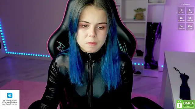 Snapshot of Latex_Kitty chatting on 9, 11, 2025 Latex Kitty online show from 9, 11, 2025