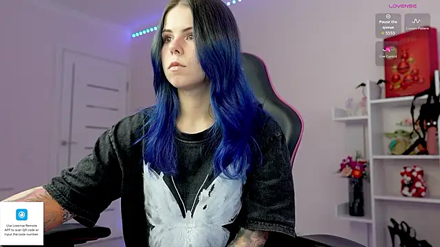 Latex Kitty online show from 21, 2, 2026