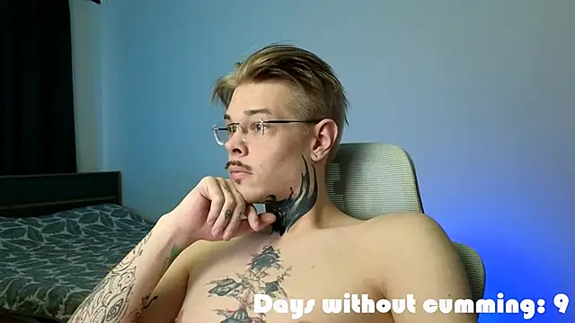 DENIS HERE online show from 28, 4, 2026
