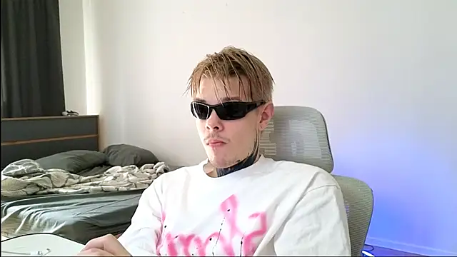 DENIS HERE online show from 18, 5, 2026
