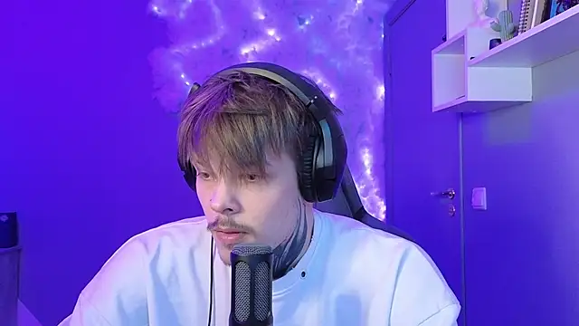 DENIS HERE online show from 22, 1, 2025
