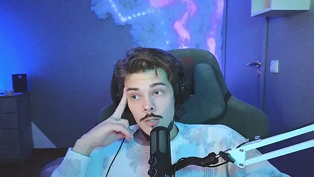 DENIS HERE online show from 30, 1, 2025