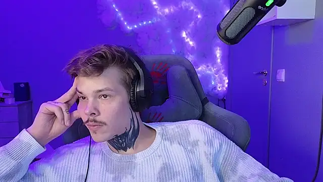 DENIS HERE online show from 25, 1, 2025