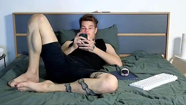 DENIS HERE online show from 21, 11, 2025