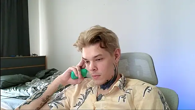 DENIS HERE online show from 14, 5, 2026