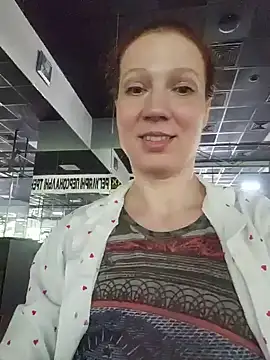 Snapshot of Exhibitionsplit chatting on 11, 7, 2026 Exhibitionsplit online show from 11, 7, 2026