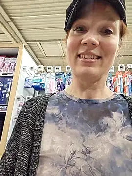 Exhibitionsplit online show from 26, 11, 2025