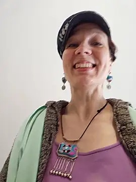 Exhibitionsplit online show from 17, 4, 2026