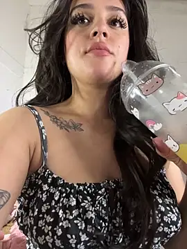 violet-333 online show from 26, 10, 2025