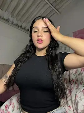 violet-333 online show from 25, 5, 2026