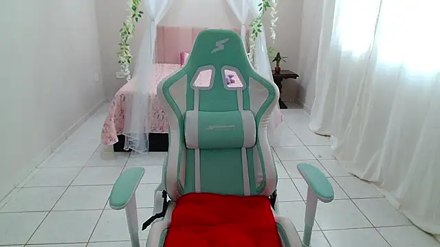 Ahrya  online show from 26, 11, 2025