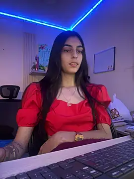 Snapshot of cristel_17 chatting on 21, 12, 2024 cristel 17 online show from 21, 12, 2024