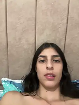 Snapshot of cristel_17 chatting on 30, 12, 2024 cristel 17 online show from 30, 12, 2024