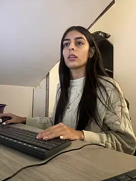 Snapshot of cristel_17 chatting on 13, 2, 2025 cristel 17 online show from 13, 2, 2025
