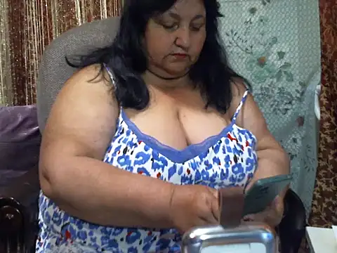 Snapshot of Nezsbudka chatting on 22, 6, 2026 Nezsbudka online show from 22, 6, 2026