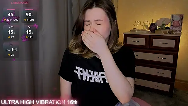 cutie mili online show from 15, 2, 2026