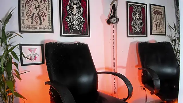 Snapshot of irregular_fetish_ chatting on 28, 5, 2026 irregular fetish online show from 28, 5, 2026