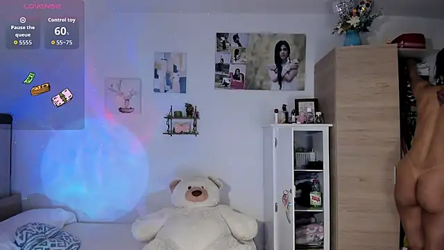 VeronikaOlsen online show from 17, 10, 2025