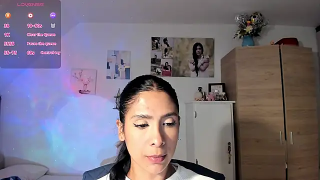 VeronikaOlsen online show from 18, 11, 2025