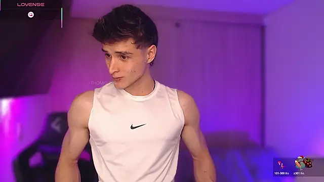 Snapshot of thomklein chatting on 1, 12, 2025 thomklein online show from 1, 12, 2025