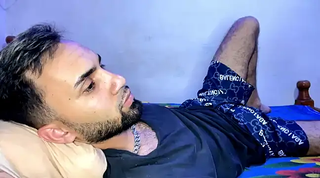 Snapshot of Dar_milk chatting on 3, 1, 2025 Dar milk online show from 3, 1, 2025
