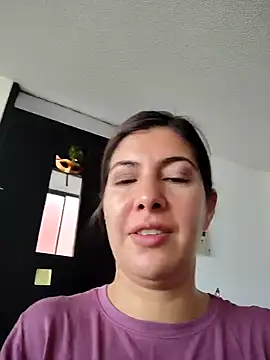 scarlett moore online show from 17, 12, 2025