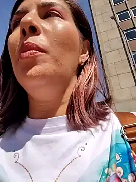 scarlett moore online show from 15, 12, 2025