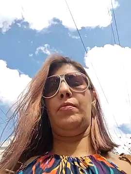 scarlett moore online show from 14, 12, 2025