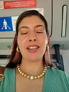 scarlett moore online show from 4, 10, 2025