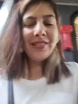 scarlett moore online show from 31, 3, 2026