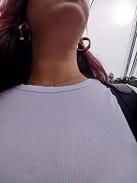 Snapshot of scarlett_moore chatting on 29, 10, 2025 scarlett moore online show from 29, 10, 2025