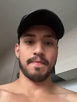 AxelKing1326 online show from 3, 3, 2026